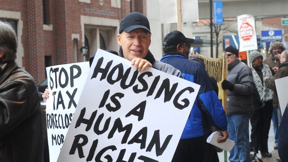 activists demand moratorium