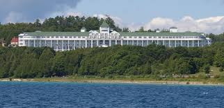 mackinac grand hoel