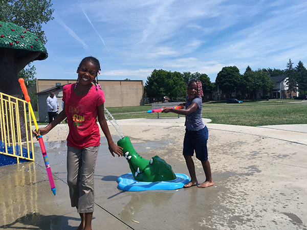 Williams Park Splash Pad Fun