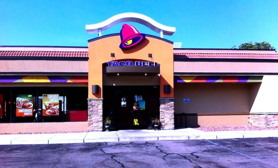 Taco Bell Facade