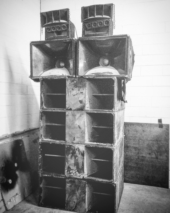 Club Heaven speakers