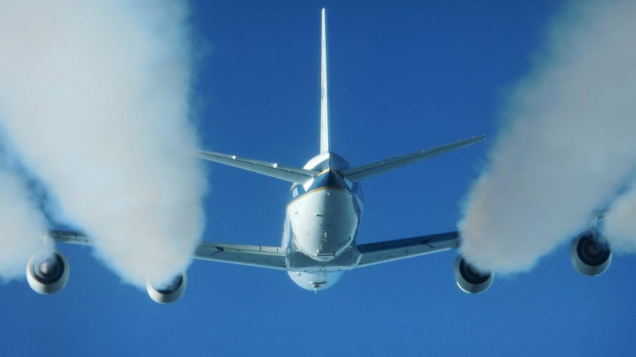 Airplane Jet Contrail Chemtrail Conspiracy Theory 4/30/2019