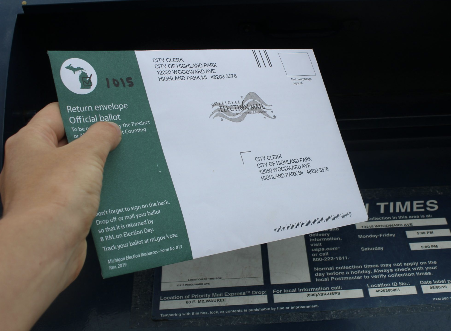 AbsenteeBallot